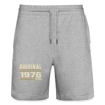 Original 1976 - Cadeau D’anniversaire Rétro 1976 - Short de jogging bio TRAINER Stanley/Stella unisexe - gris chiné - Devant - Nik (191cm) & Marisol (170cm)