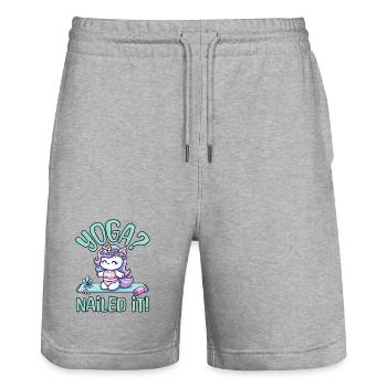 ADORABLE PLAISIR DE YOGA LICORNE : LE YOGA A RÉUSSI - Short de jogging bio TRAINER Stanley/Stella unisexe - gris chiné - Devant - Nik (191cm) & Marisol (170cm)