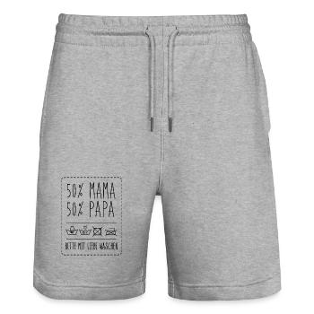 50 % Mama Papa Waschanleitung lustiger Spruch - Stanley/Stella Unisex Bio Joggingshorts Trainer  - Grau meliert - Vorne - Nik (191cm) & Marisol (170cm)