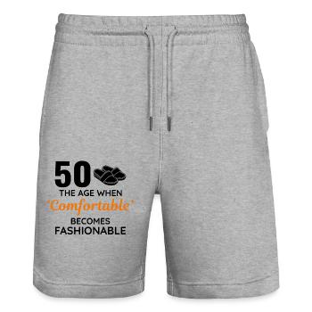 50. Geburtstag Bequeme modische Hausschuhe - Stanley/Stella Unisex Bio Joggingshorts Trainer  - Grau meliert - Vorne - Nik (191cm) & Marisol (170cm)