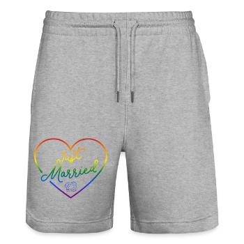 Couleurs du drapeau de la fierté - Just Married III - Short de jogging bio TRAINER Stanley/Stella unisexe - gris chiné - Devant - Nik (191cm) & Marisol (170cm)
