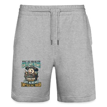 What did you do for our planet today? Opossum  - Stanley/Stella Unisex Bio Joggingshorts Trainer  - Grau meliert - Vorne - Nik (191cm) & Marisol (170cm)