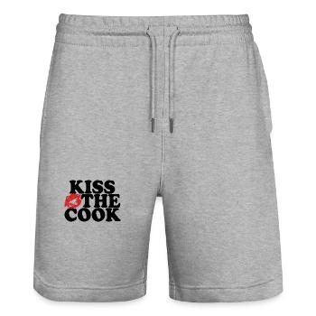 Kiss the cook - kochen - Spruch - Stanley/Stella Unisex Bio Joggingshorts Trainer  - Grau meliert - Vorne - Nik (191cm) & Marisol (170cm)