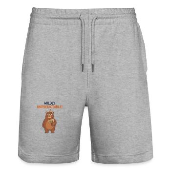 Wilde Unberechenbarer Bär - Stanley/Stella Unisex Bio Joggingshorts Trainer  - Grau meliert - Vorne - Nik (191cm) & Marisol (170cm)