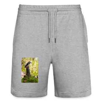 Crimson Crest Woodpecker Forest - Stanley/Stella Unisex Bio Joggingshorts Trainer  - Grau meliert - Vorne - Nik (191cm) & Marisol (170cm)