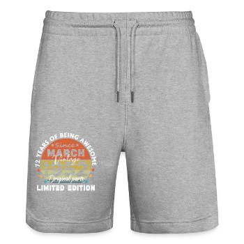 72 Jahre alt Baujahr 1952 Jahrgang März 1952 - Stanley/Stella Unisex Bio Joggingshorts Trainer  - Grau meliert - Vorne - Nik (191cm) & Marisol (170cm)