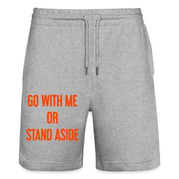Geh mit oder beiseite - Stanley/Stella Unisex Bio Joggingshorts Trainer  - Grau meliert - Vorne - Nik (191cm) & Marisol (170cm)