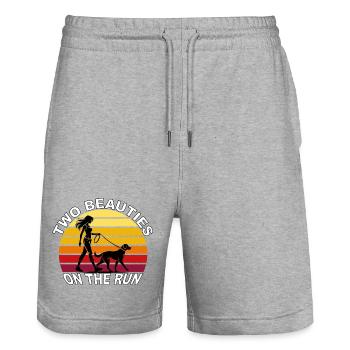 Two Beauties on the Run Hund Retro Design - Stanley/Stella Unisex Bio Joggingshorts Trainer  - Grau meliert - Vorne - Nik (191cm) & Marisol (170cm)
