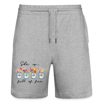 Sie ist voller Feuer - Stanley/Stella Unisex Bio Joggingshorts Trainer  - Grau meliert - Vorne - Nik (191cm) & Marisol (170cm)