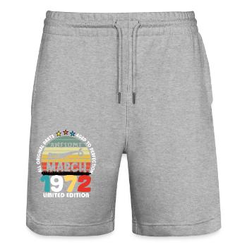 52 Jahre alt Baujahr 1972 Jahrgang März 1972 - Stanley/Stella Unisex Bio Joggingshorts Trainer  - Grau meliert - Vorne - Nik (191cm) & Marisol (170cm)