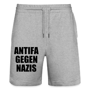 Antifa gegen nazis - Stanley/Stella Unisex Bio Joggingshorts Trainer  - Grau meliert - Vorne - Nik (191cm) & Marisol (170cm)