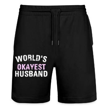 WORLD &5S OKAYEST HUSBAND - Stanley/Stella Unisex Bio Joggingshorts Trainer  - Schwarz - Vorne - Nik (191cm) & Marisol (170cm)