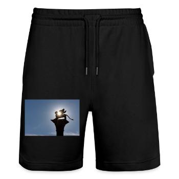 Venezianischer Löwe - Stanley/Stella Unisex Bio Joggingshorts Trainer  - Schwarz - Vorne - Nik (191cm) & Marisol (170cm)