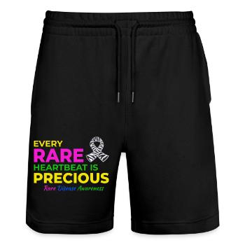 Kostbare Herzschläge Bewusstsein für seltene Krankheiten - Stanley/Stella Unisex Bio Joggingshorts Trainer  - Schwarz - Vorne - Nik (191cm) & Marisol (170cm)