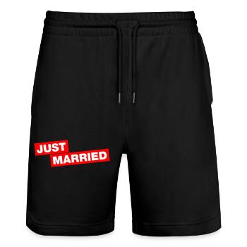 Just married - Typo statement for all married couples - Stanley/Stella Trainer Unisex Organic Jogging Shorts - black - Front - Nik (191cm) & Marisol (170cm)