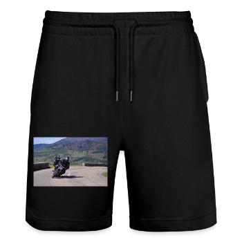 La moto se trouve dans le vent - Short de jogging bio TRAINER Stanley/Stella unisexe - noir - Devant - Nik (191cm) & Marisol (170cm)