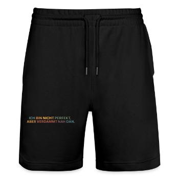 Fast perfekt: ehrliche Botschaft - Stanley/Stella Unisex Bio Joggingshorts Trainer  - Schwarz - Vorne - Nik (191cm) & Marisol (170cm)