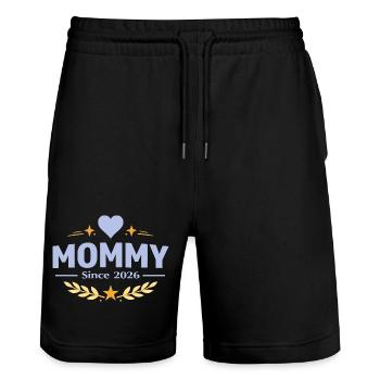 Mama seit 2026 – Proud Mom Design - Stanley/Stella Unisex Bio Joggingshorts Trainer  - Schwarz - Vorne - Nik (191cm) & Marisol (170cm)