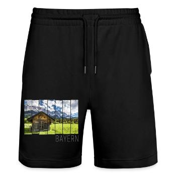 Garmisch Partenkirchen in Bayern Alpen Panorama - Stanley/Stella Unisex Bio Joggingshorts Trainer  - Schwarz - Vorne - Nik (191cm) & Marisol (170cm)