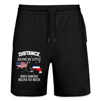 Distanz bedeutet so wenig, wenn jemand viel bedeutet - Stanley/Stella Unisex Bio Joggingshorts Trainer  - Schwarz - Vorne - Nik (191cm) & Marisol (170cm)