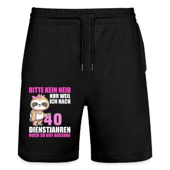 40 Jahre im Dienst 40 Jähriges Dienstjubiläum - Stanley/Stella Unisex Bio Joggingshorts Trainer  - Schwarz - Vorne - Nik (191cm) & Marisol (170cm)