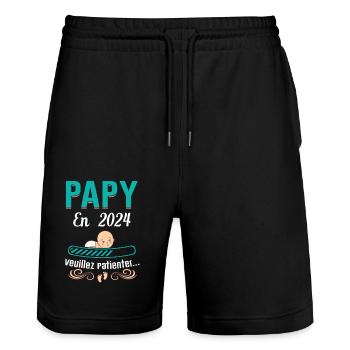 Papy En 2024 Idée Cadeau Cool Grossesse Humour - Short de jogging bio TRAINER Stanley/Stella unisexe - noir - Devant - Nik (191cm) & Marisol (170cm)