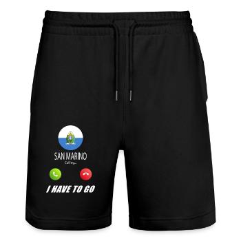 San Marino ruft an Lusiger Flaggen Spruch - Stanley/Stella Unisex Bio Joggingshorts Trainer  - Schwarz - Vorne - Nik (191cm) & Marisol (170cm)