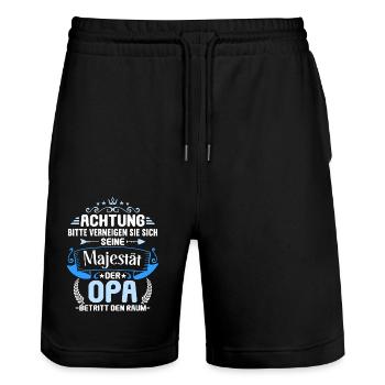 Bitte verneigen sie sich Opa betritt den Raum Opa - Stanley/Stella Unisex Bio Joggingshorts Trainer  - Schwarz - Vorne - Nik (191cm) & Marisol (170cm)