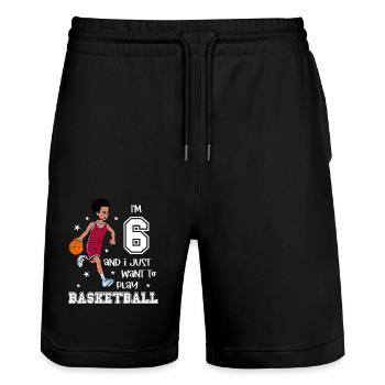 Un garçon joue au basket-ball - J’ai 6 ans - Short de jogging bio TRAINER Stanley/Stella unisexe - noir - Devant - Nik (191cm) & Marisol (170cm)