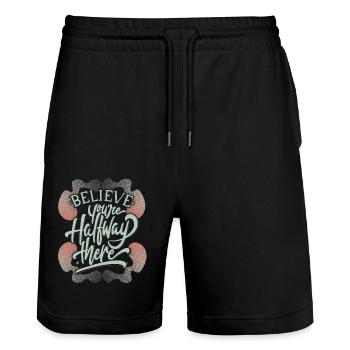 Optimistischer Motivations-Spruch, Typografie - Stanley/Stella Unisex Bio Joggingshorts Trainer  - Schwarz - Vorne - Nik (191cm) & Marisol (170cm)