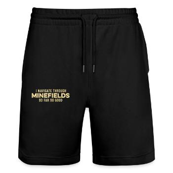 Ich navigiere durch Minenfelder So weit, so gut, lustig - Stanley/Stella Unisex Bio Joggingshorts Trainer  - Schwarz - Vorne - Nik (191cm) & Marisol (170cm)