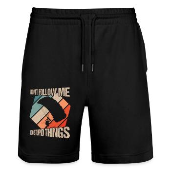 Don't Follow Me I Do Stupid Things Skydiving Skydi - Stanley/Stella Unisex Bio Joggingshorts Trainer  - Schwarz - Vorne - Nik (191cm) & Marisol (170cm)