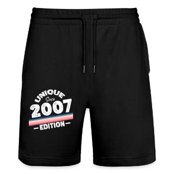 Unique depuis 2007 Edition Anniversaire Millésime 2007 - Short de jogging bio TRAINER Stanley/Stella unisexe - noir - Devant - Nik (191cm) & Marisol (170cm)