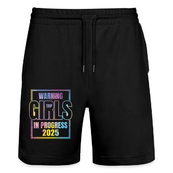 Warnung Girls Trip In Progress 2025 - Stanley/Stella Unisex Bio Joggingshorts Trainer  - Schwarz - Vorne - Nik (191cm) & Marisol (170cm)