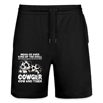 MOOO-VE ÜBER KING OF THE CHILL - KUH UND TIGER - Stanley/Stella Unisex Bio Joggingshorts Trainer  - Schwarz - Vorne - Nik (191cm) & Marisol (170cm)