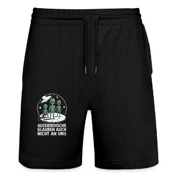Außerirdische glauben auch nicht an uns - Stanley/Stella Unisex Bio Joggingshorts Trainer  - Schwarz - Vorne - Nik (191cm) & Marisol (170cm)