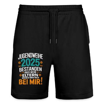 Jugendweihe 2025 Bestanden Eltern Wohnen Immer - Stanley/Stella Unisex Bio Joggingshorts Trainer  - Schwarz - Vorne - Nik (191cm) & Marisol (170cm)