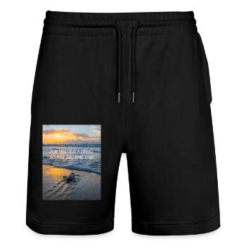 She needed a hero - Stanley/Stella Unisex Bio Joggingshorts Trainer  - Schwarz - Vorne - Nik (191cm) & Marisol (170cm)