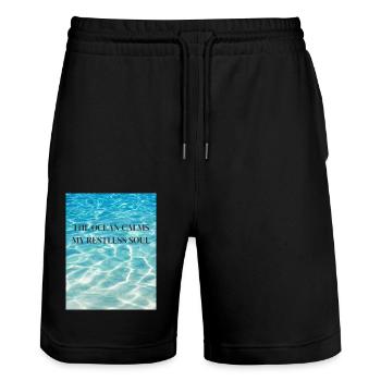 The Ocean calms my restless Soul - Stanley/Stella Unisex Bio Joggingshorts Trainer  - Schwarz - Vorne - Nik (191cm) & Marisol (170cm)