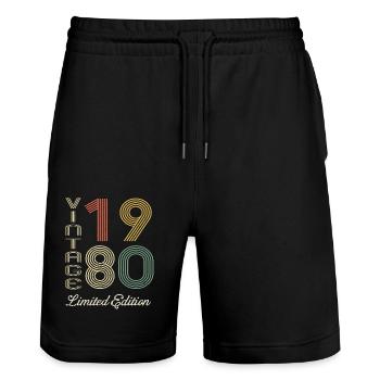 1980 Geburtstag Geboren 1980 Vintage Retro. Editio - Stanley/Stella Unisex Bio Joggingshorts Trainer  - Schwarz - Vorne - Nik (191cm) & Marisol (170cm)