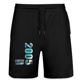 2005. Limited Edition T-Shirt Geburtstags Idee - Stanley/Stella Unisex Bio Joggingshorts Trainer  - Schwarz - Vorne - Nik (191cm) & Marisol (170cm)