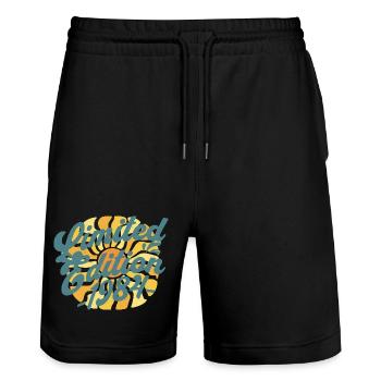Limited Edition 1984 Geburtstag - Stanley/Stella Unisex Bio Joggingshorts Trainer  - Schwarz - Vorne - Nik (191cm) & Marisol (170cm)