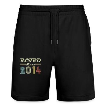 Retro seit 2014 Geburtstagsgeschenk - Stanley/Stella Unisex Bio Joggingshorts Trainer  - Schwarz - Vorne - Nik (191cm) & Marisol (170cm)