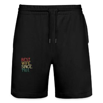 Meilleure épouse depuis 1961 - Cadeau d’anniversaire - Short de jogging bio TRAINER Stanley/Stella unisexe - noir - Devant - Nik (191cm) & Marisol (170cm)