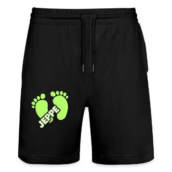 Geburt Jeppe - Stanley/Stella Unisex Bio Joggingshorts Trainer  - Schwarz - Vorne - Nik (191cm) & Marisol (170cm)