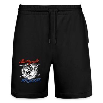 Fußball Shirt – Chase Goals Not Excuses - Stanley/Stella Unisex Bio Joggingshorts Trainer  - Schwarz - Vorne - Nik (191cm) & Marisol (170cm)