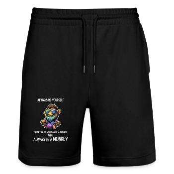Sei immer ein Affe - Stanley/Stella Unisex Bio Joggingshorts Trainer  - Schwarz - Vorne - Nik (191cm) & Marisol (170cm)