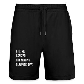 Ich glaube, ich habe den falschen Schlaftag komisch genutzt - Stanley/Stella Unisex Bio Joggingshorts Trainer  - Schwarz - Vorne - Nik (191cm) & Marisol (170cm)
