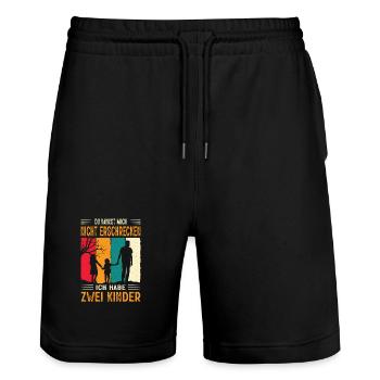 Bester Papa Der Welt Geschenke Weihnachten - Stanley/Stella Unisex Bio Joggingshorts Trainer  - Schwarz - Vorne - Nik (191cm) & Marisol (170cm)