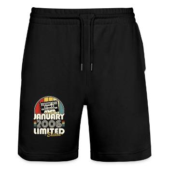 Retro-Geburtstagsgeschenk im Januar 2006 - Stanley/Stella Unisex Bio Joggingshorts Trainer  - Schwarz - Vorne - Nik (191cm) & Marisol (170cm)